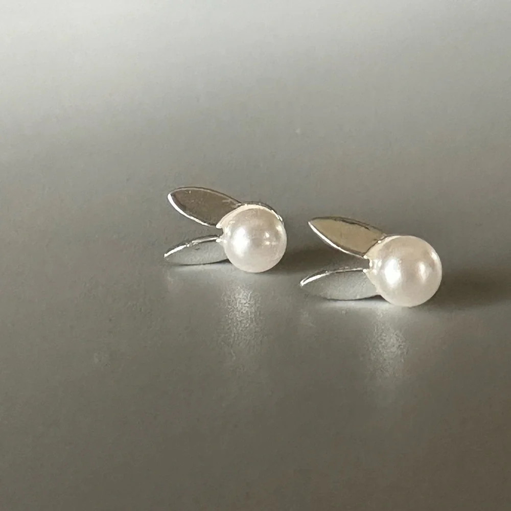 Sterling Silver Pearl Stud Bunny Ear Earrings